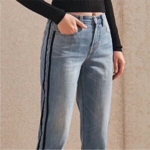 PACSUN Light Wash Vintage Icon Velvet Tuxedo Stripe Raw Hem Jeans sz 25